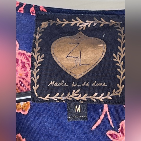 Z&L Europe Wrap Around Ruffle Dress Bell Sleeves Medium Floral Tribal Bohemian M - Picture 6 of 12